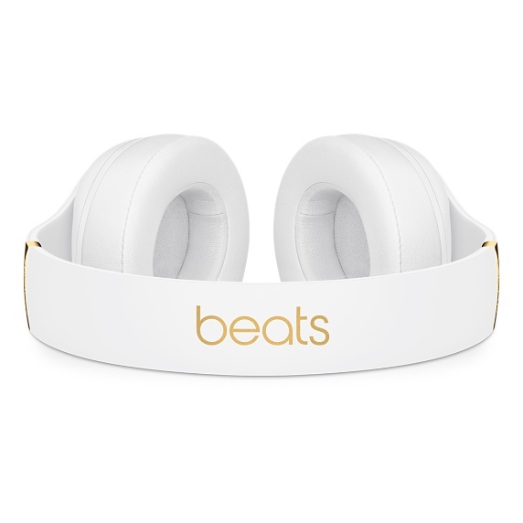 Beats: Studio3 Wireless Over-Ear Headphones - with Pure Active Noise Cancellation -White