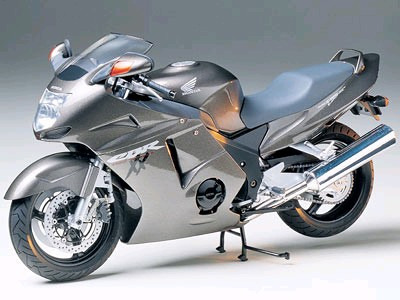 Tamiya Honda CBR 1100XX "Super Black Bird" 1:12 Kitset Model