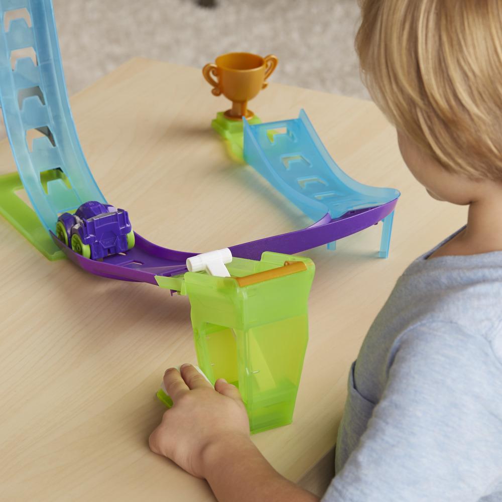 Transformers: Rescue Bots - Blurrs Reverse Raceway image