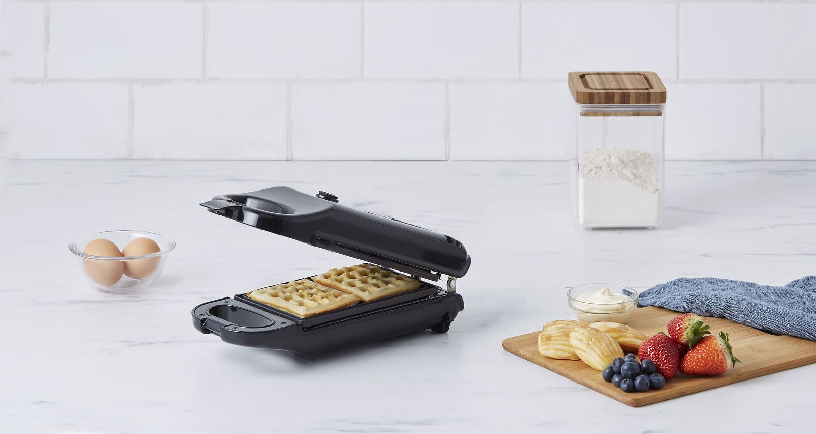 Davis & Waddell 4 in 1 Electric NonStick Dessert Maker at Mighty Ape NZ