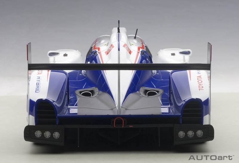 1/18 Toyota TS040 Hybrid Lemans 2014 - Diecast Model image