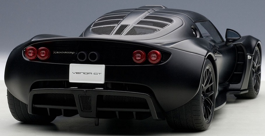 Autoart: 1/18 Hennessey Venom GT (Carbon Black) image