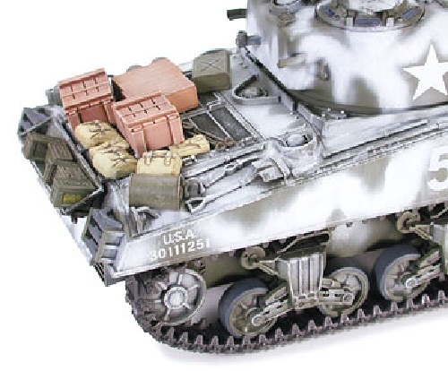 Tamiya 1/35 M4A3 Sherman 105mm Howitzer Assault Support - Model Kit image