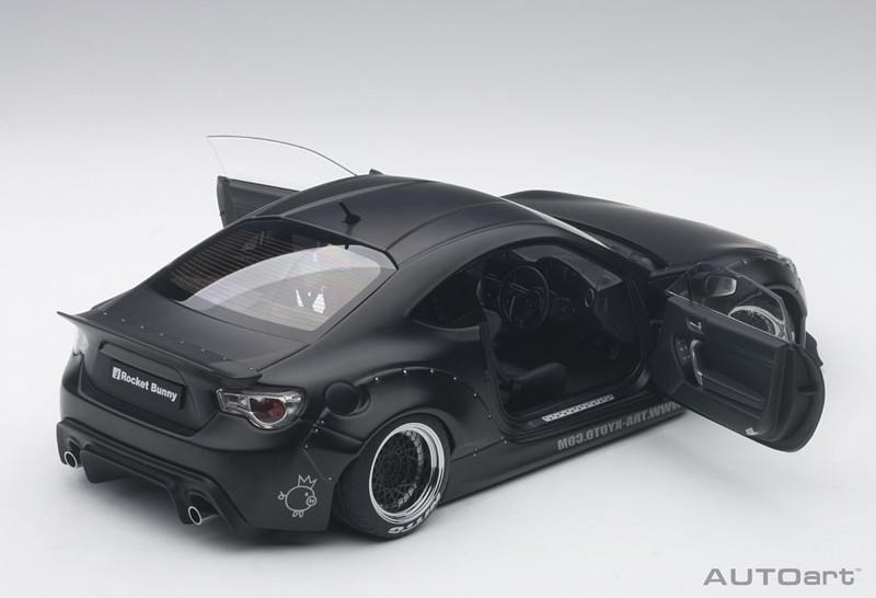 Autoart: 1/18 Rocket Bunny Toyota 86 - Diecast Model image