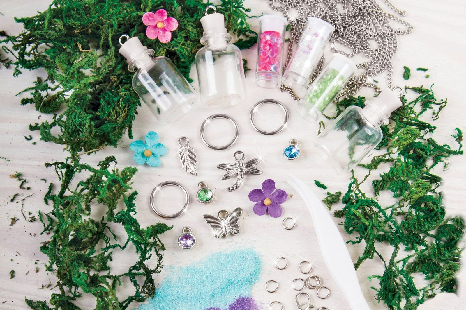 Make It Real: Terrarium Jewellery - Craft Kit image