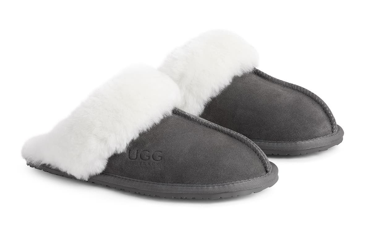 Outback Ugg Slippers Premium Sheepskin Size 5M / 6W US