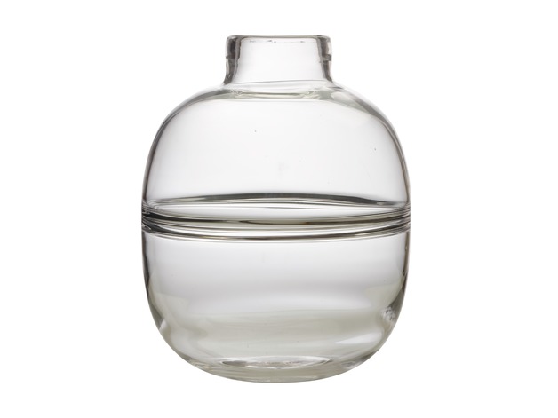 Maxwell & Williams: Flourish Orbit Vase – Clear