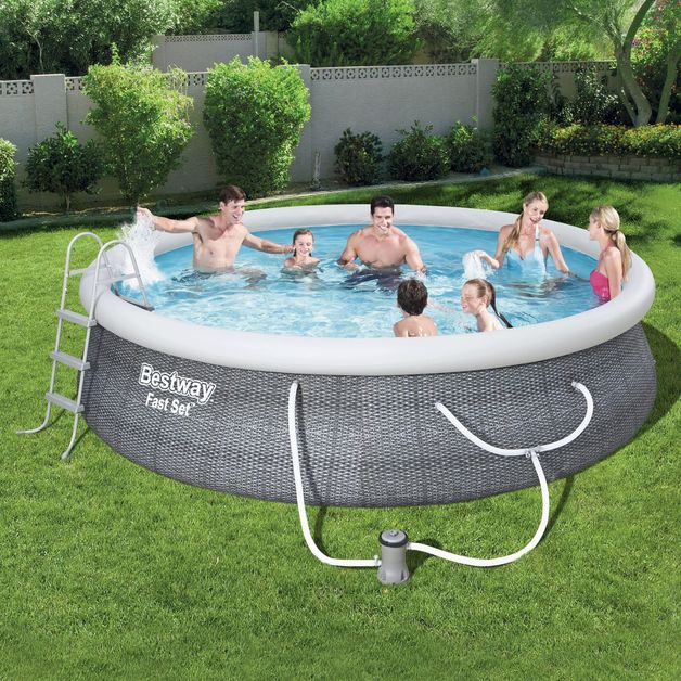 Buy Bestway Fast Set Inflatable Pool Set at Mighty Ape NZ