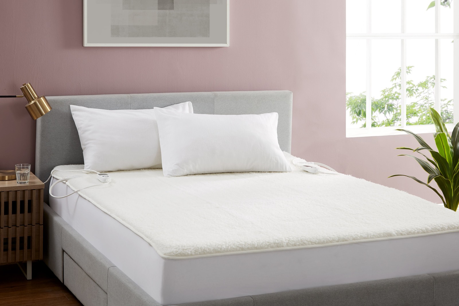 Trafalgar MultiZone Sherpa Fitted Electric Blanket (Queen) at Mighty