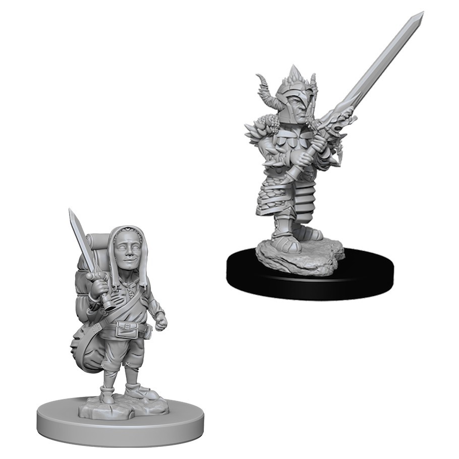 D&D Nolzurs Marvelous: Unpainted Miniatures - Male Halfling Fighter