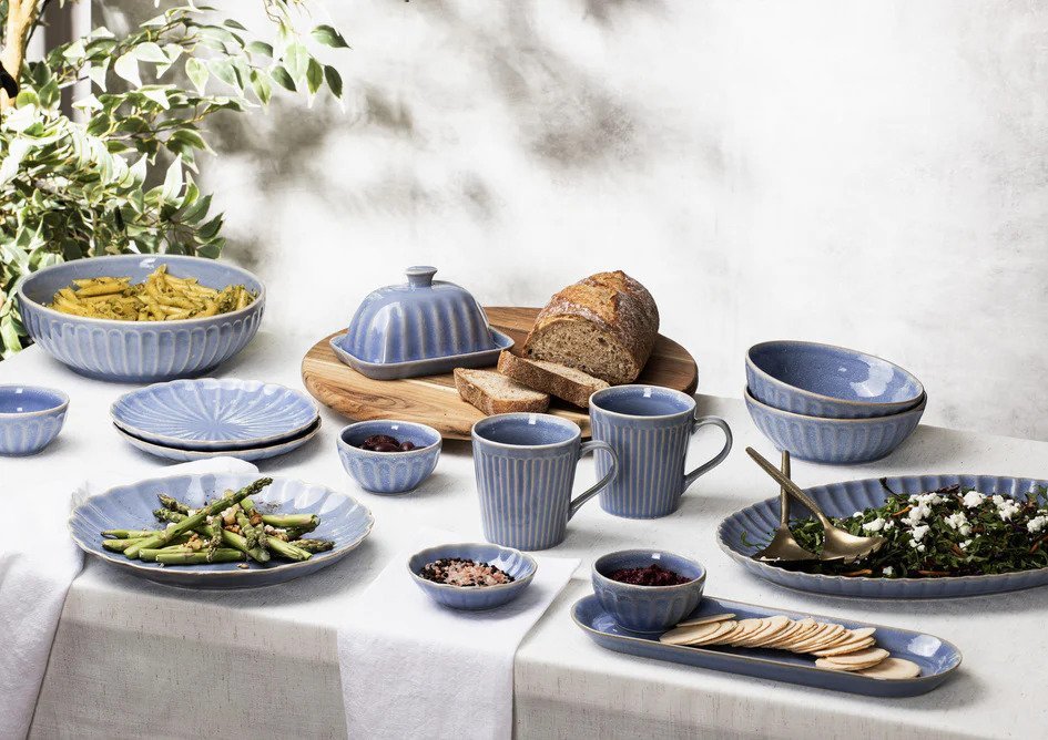 Ladelle Marguerite Powder Blue Dinner Plate (Set of 4) at Mighty Ape NZ