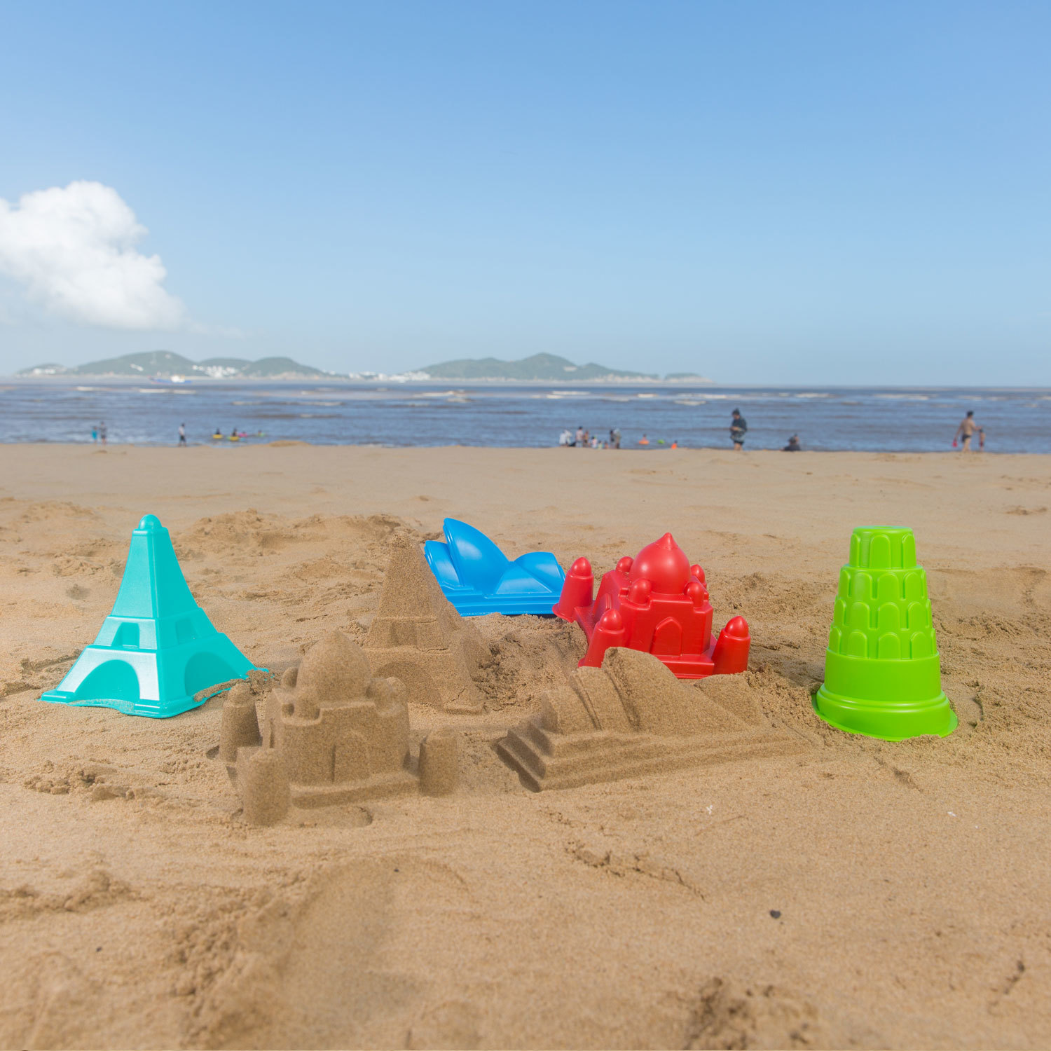 Hape: Leaning Tower - Sand Shaper image