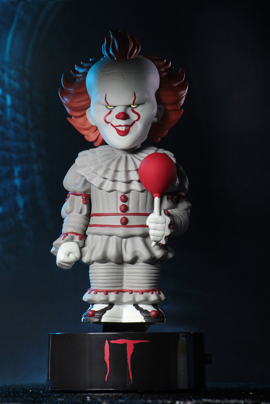 It (2017): Pennywise - Body Knocker Figure