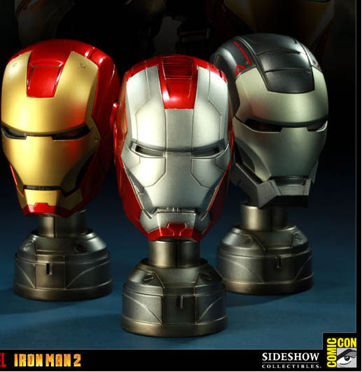 Iron Man Helmet Replica Exclusive Set