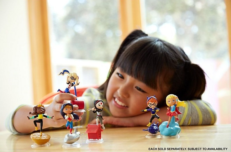 DC Super Hero Girls: Supergirl Mini Vinyl image