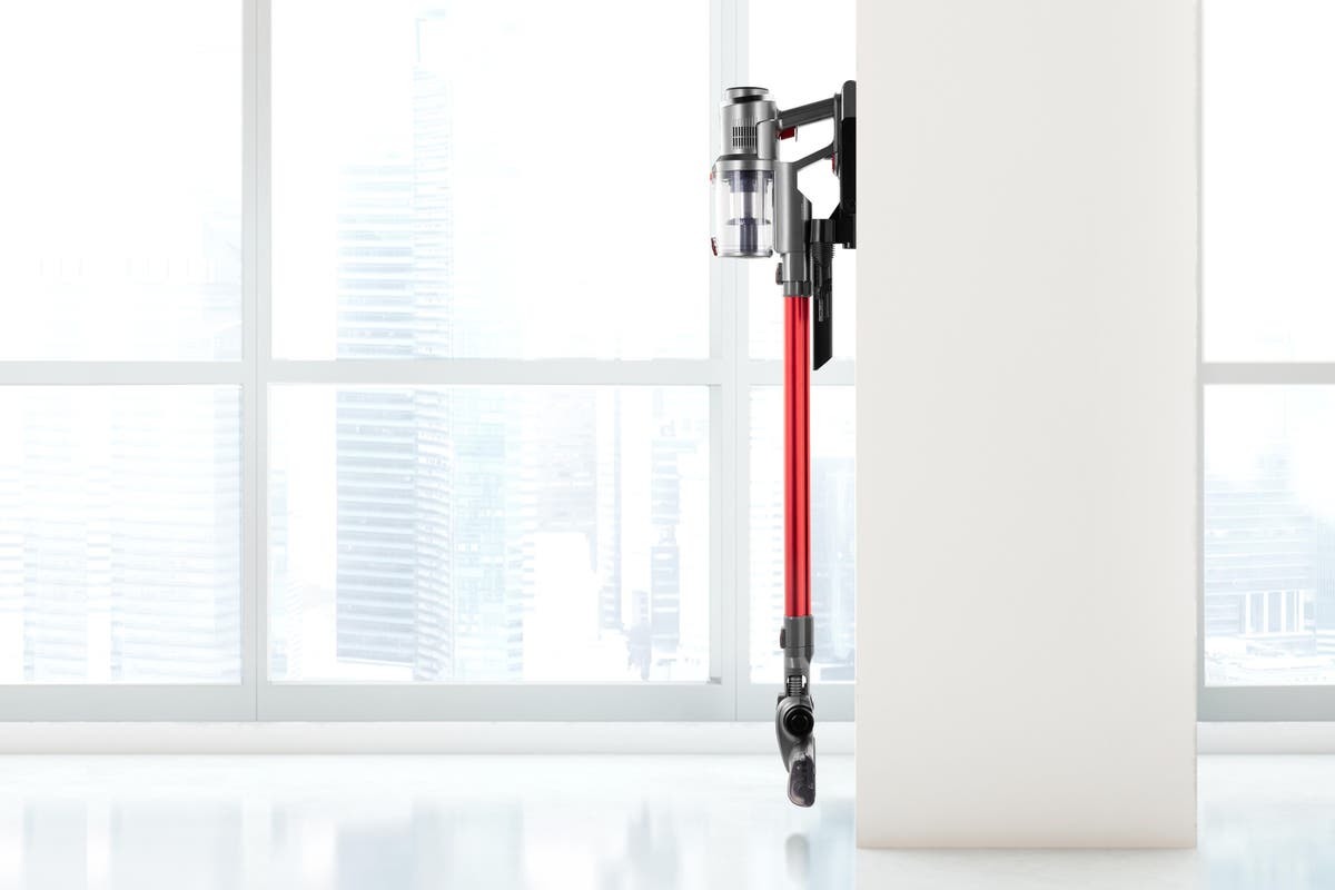 kogan mx8 cordless stick vacuum