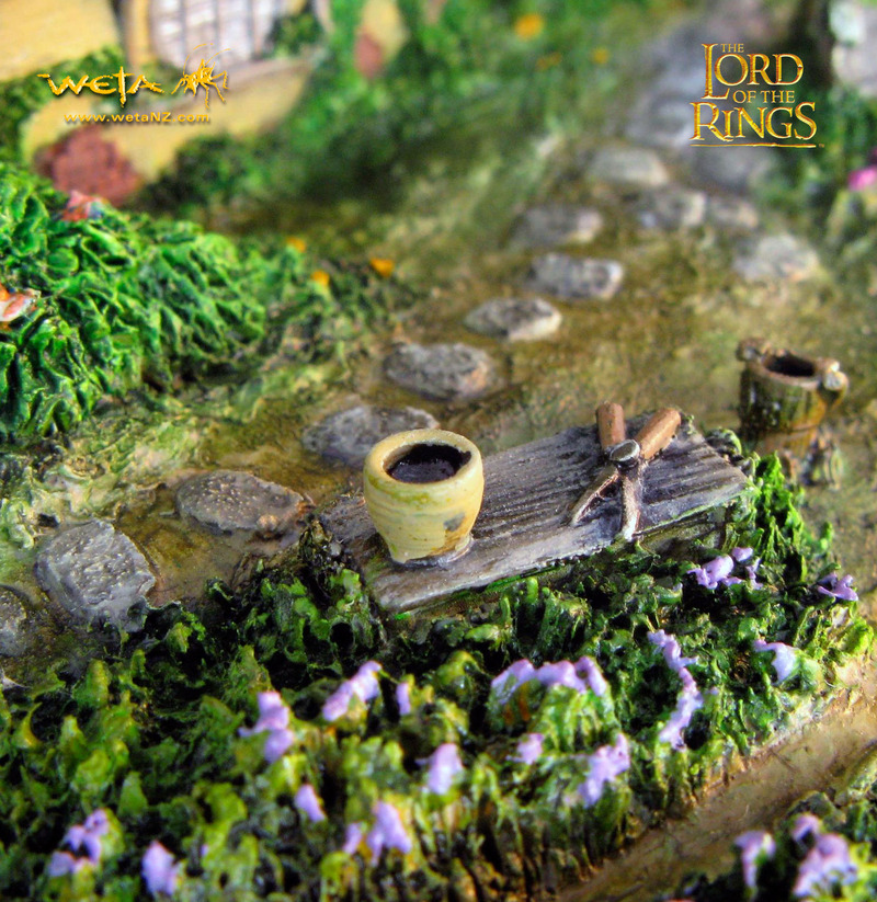 Lord of the Rings Bag End Statue image