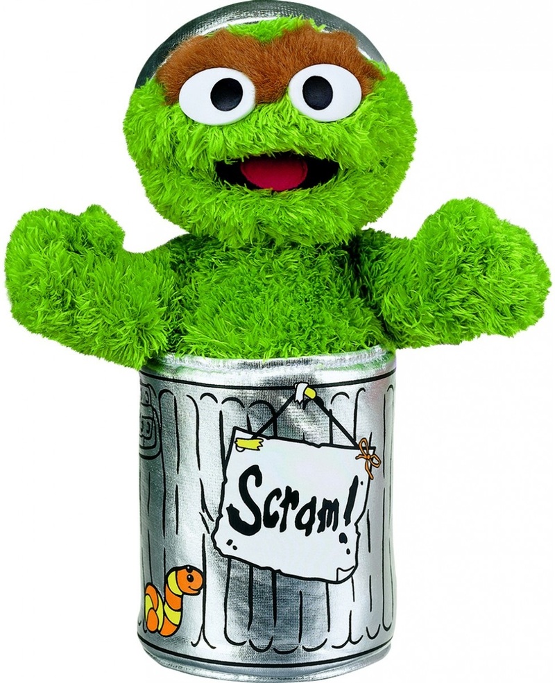 Sesame Street - Soft Toy Small Oscar The Grouch image