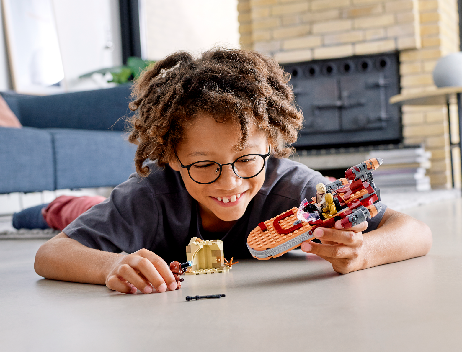 LEGO Star Wars: Luke Skywalker's Landspeeder - (75271) image