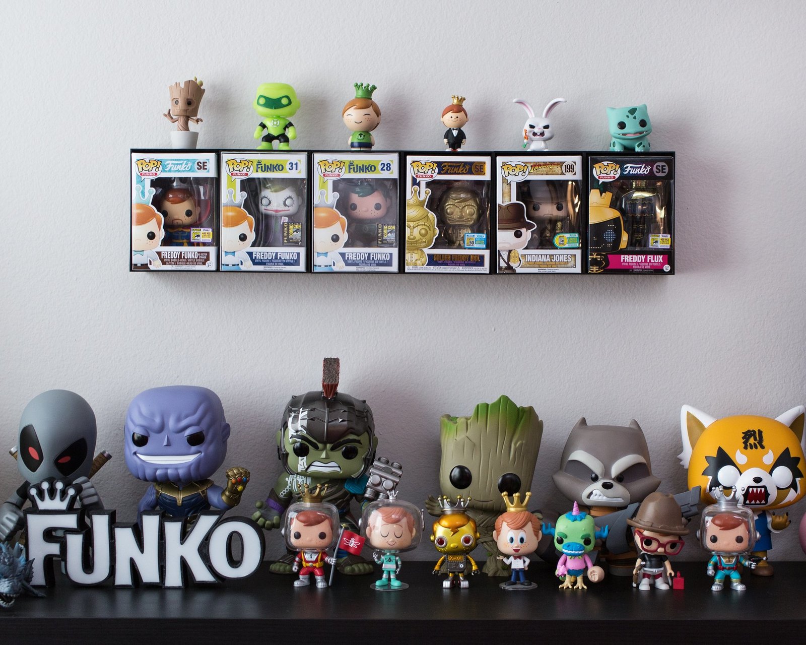 Hero Complex - Pop! Modular Display