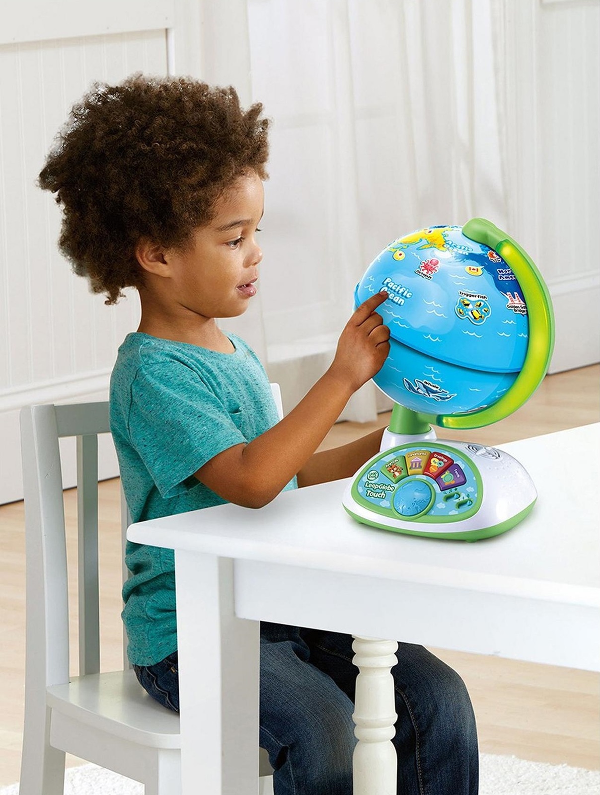 Buy Leapfrog LeapGlobe Touch at Mighty Ape NZ