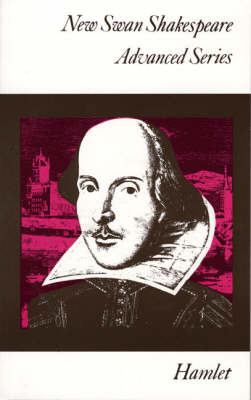 Hamlet on Paperback by William Shakespeare