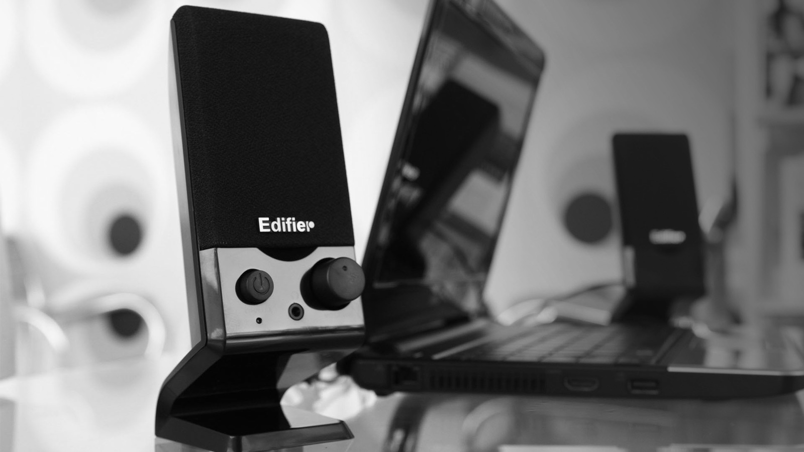 Edifier M1250 Multimedia Speaker