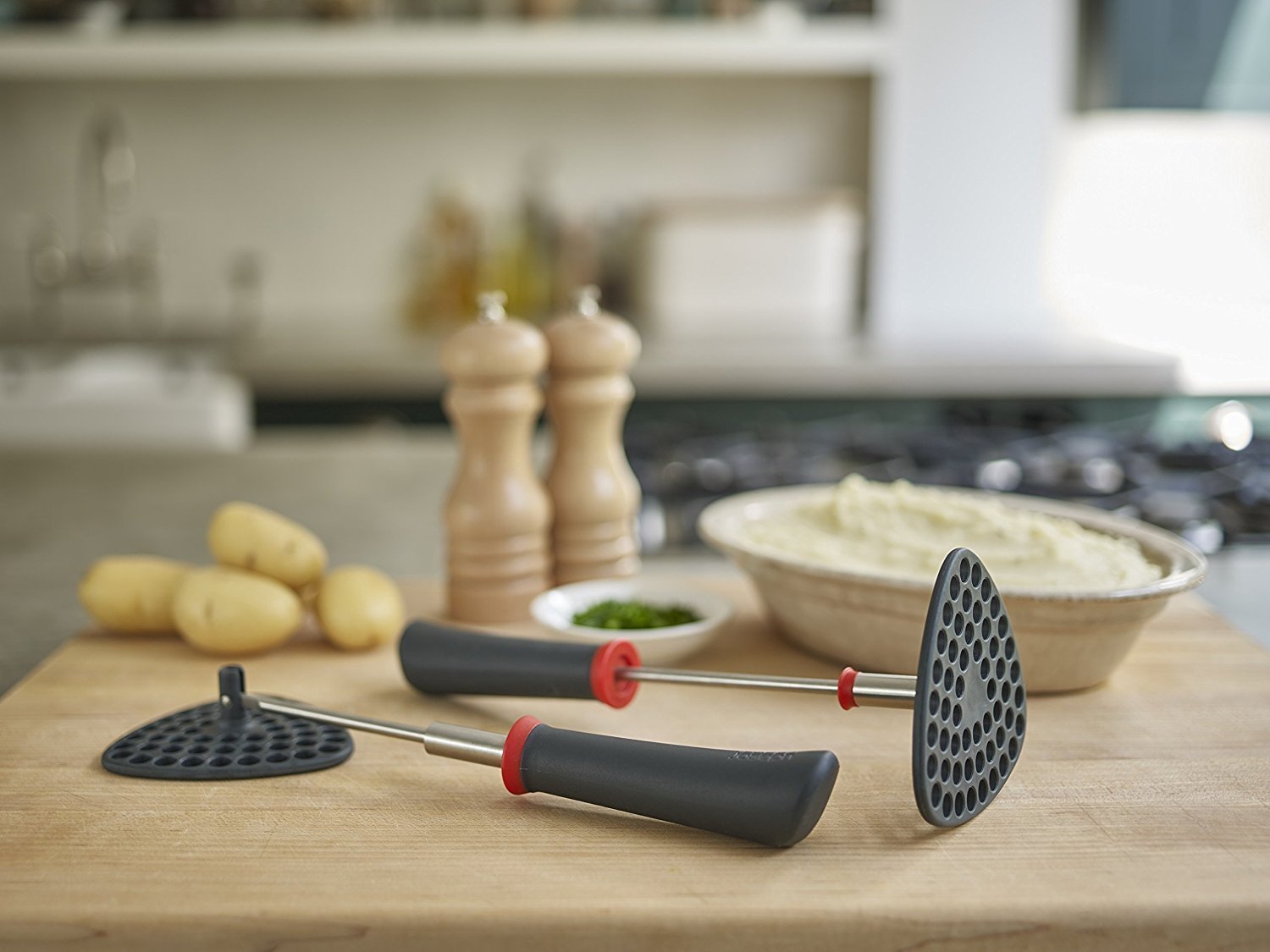 Joseph Joseph Delta Folding Potato Masher at Mighty Ape NZ