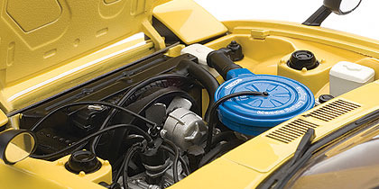 AUTOart 1979 Mazda Savanna RX-7 (SA) 1:18 Diecast Model - Spark Yellow image