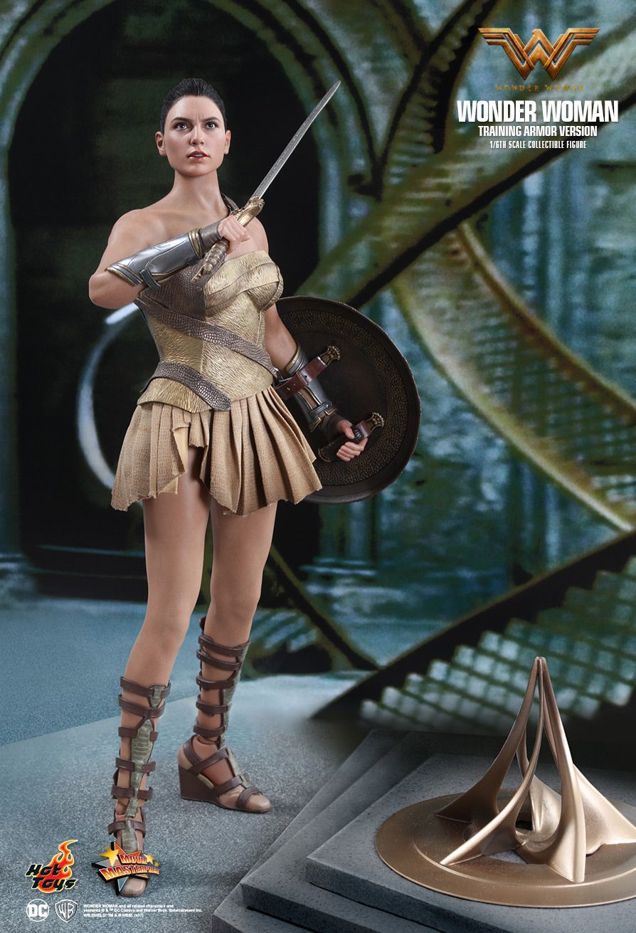 Wonder Woman (Training Armour Ver.) - 12" Figure image