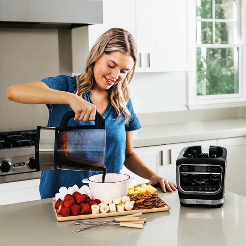 Buy Ninja Foodi Smart XL AG551 Grill & Air Fryer at Mighty Ape NZ