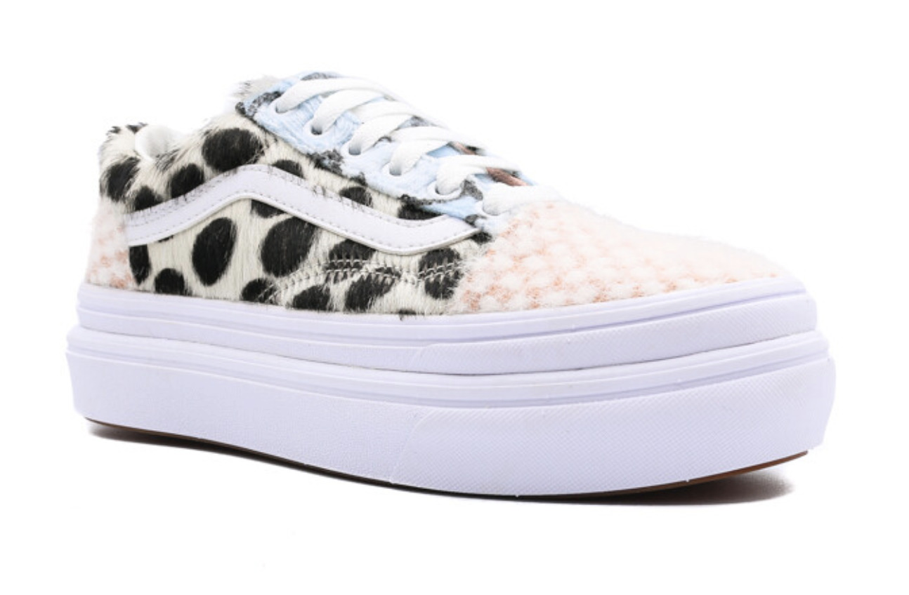 multi true white vans