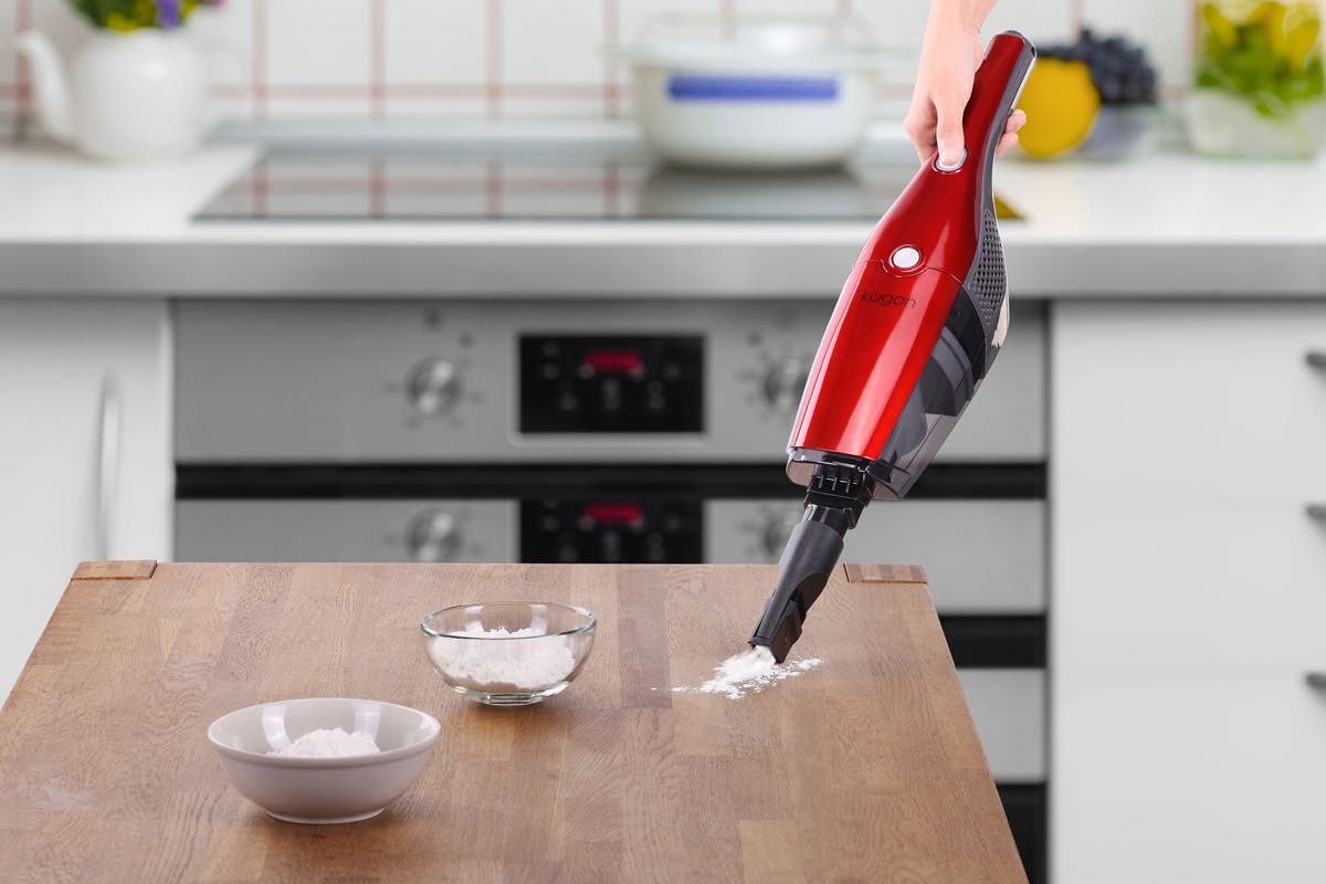 Kogan: 2-in-1 Cordless 25V Stick Vacuum Cleaner image