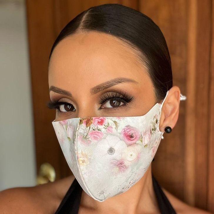 Soft Reusable Face Mask - Boutique image