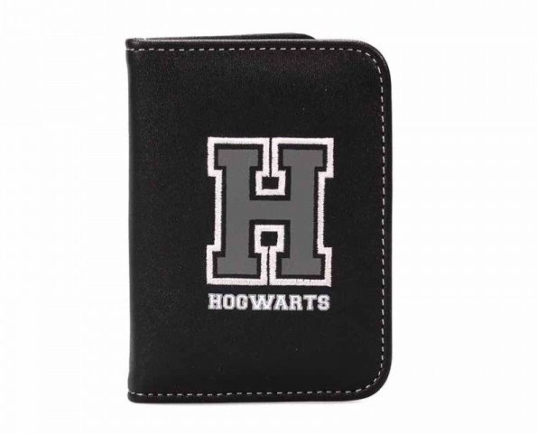 Harry Potter: Travel Pass Holder - H For Hogwarts