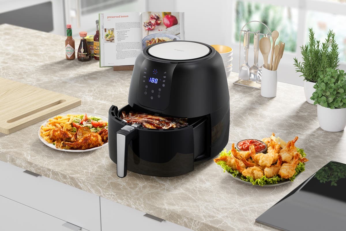 Kogan: 8.2L Digital Low Fat 1800W Air Fryer image