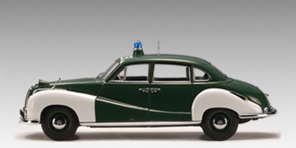 AUTOart 1:18 BMW 501 Police Car Diecast Model