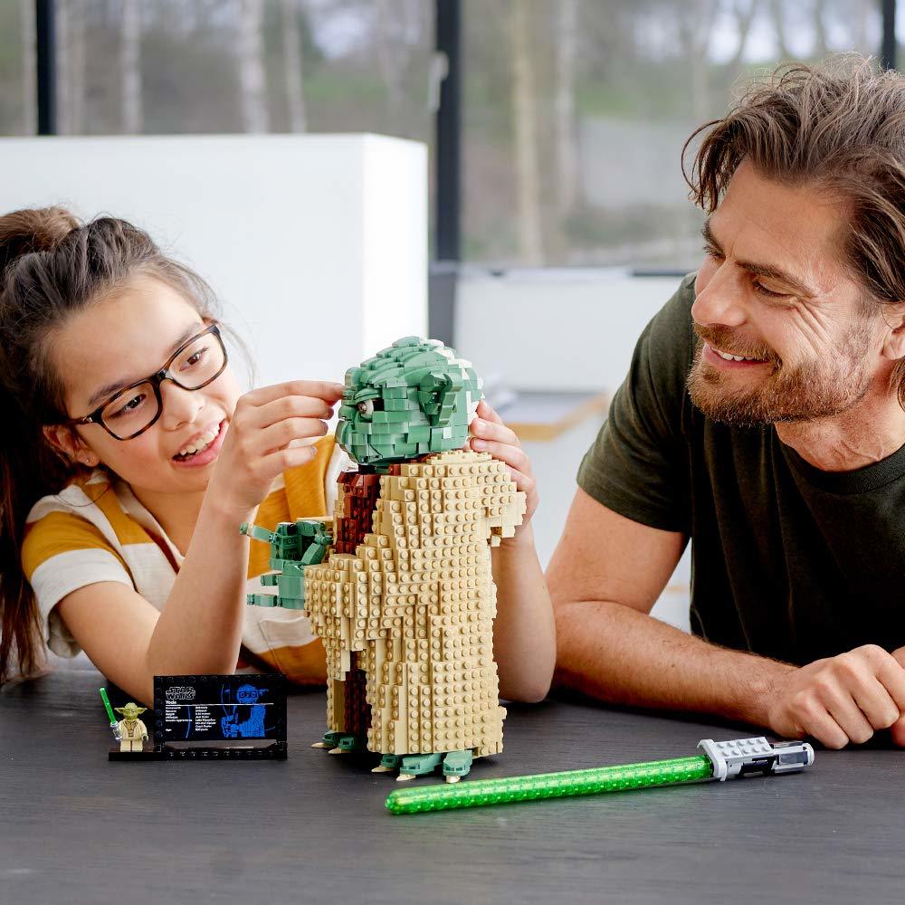 LEGO Star Wars - Yoda (75255) image
