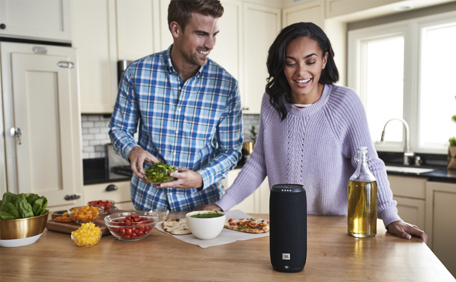 JBL: Link 20 Speaker Voice Activated Speaker - Black image