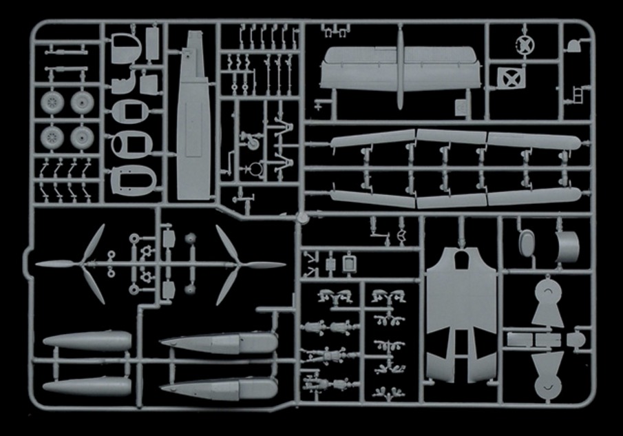 Italeri: 1/72 C-47 Skytrain (RNZAF Decals) - Model Kit image