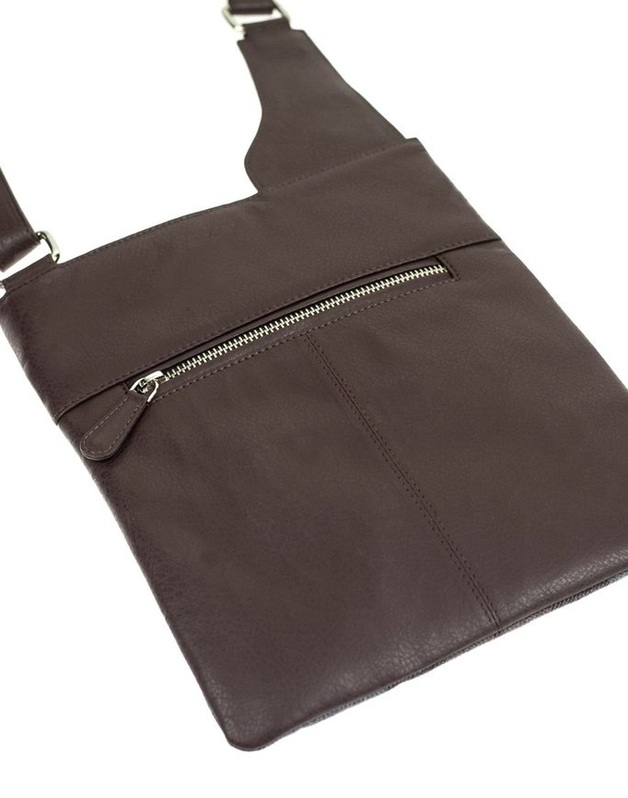 Outlander Lallybroch Crossbody Bag Women's at Mighty Ape NZ