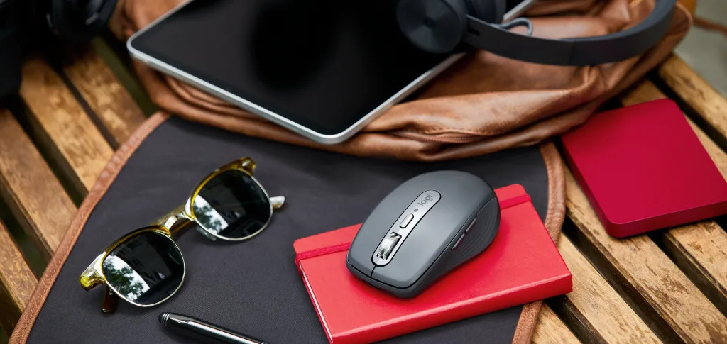 Logitech MX Anywhere 3 Wireless Mouse Graphite image