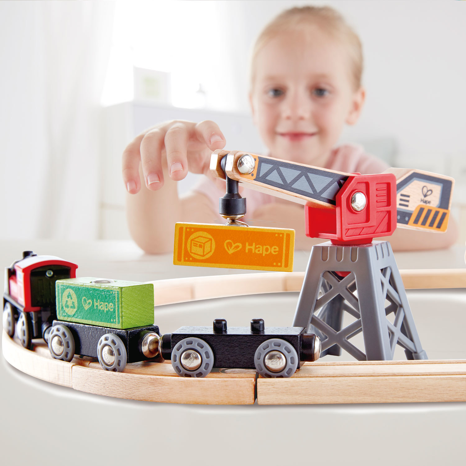 Hape: Cargo Delivery Loop - Wooden Railway Set image