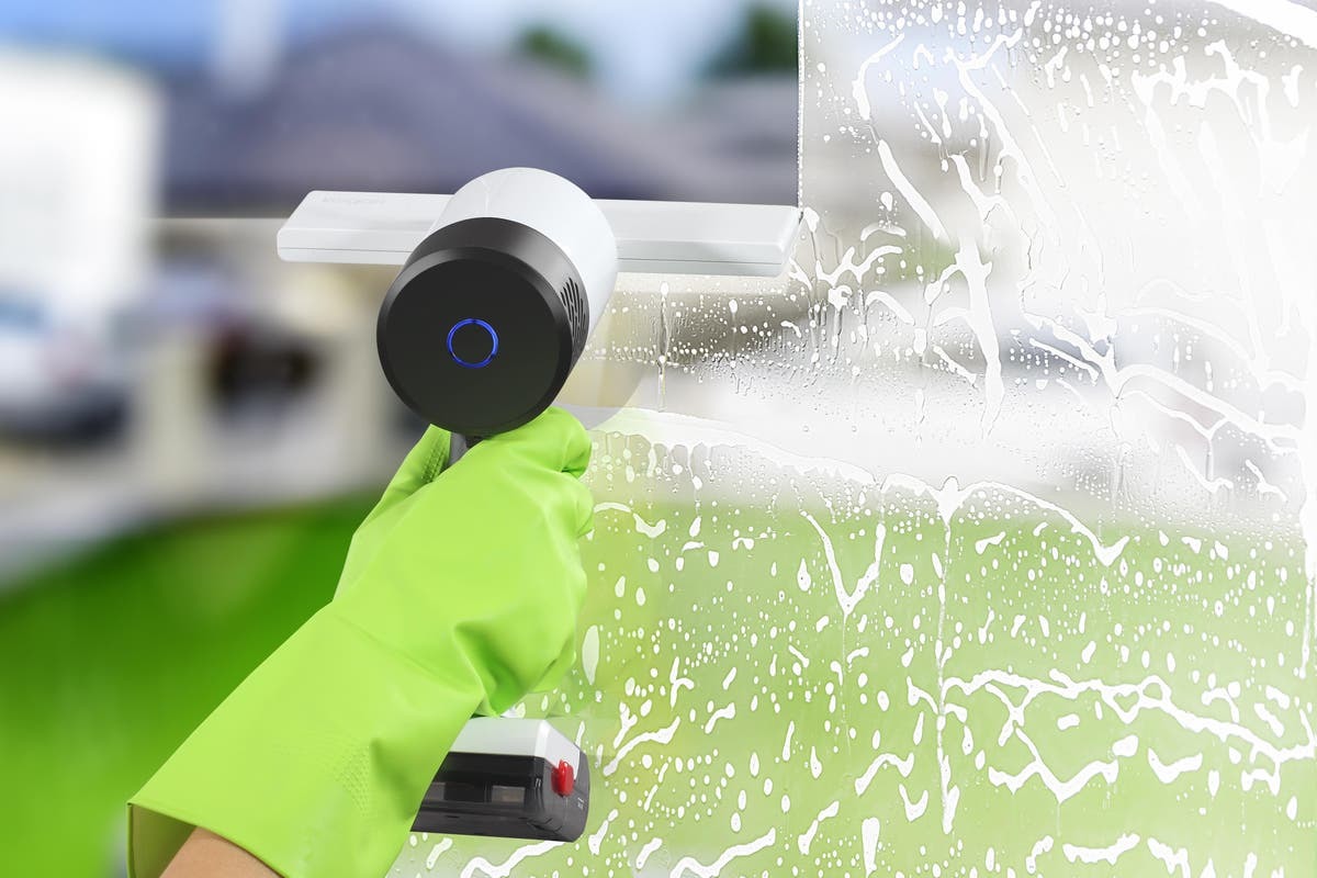 Kogan: Window Vacuum Cleaner image