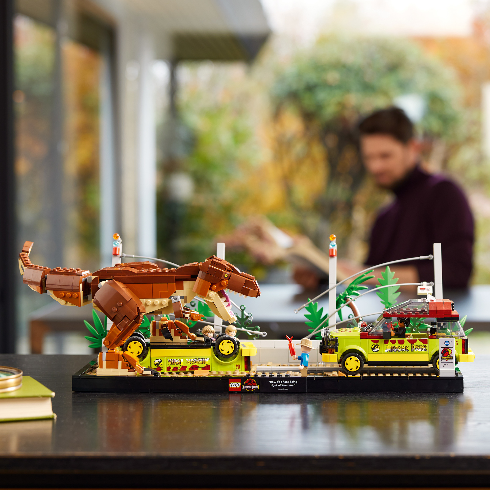 LEGO: Jurassic World - T.Rex Breakout (76956) image