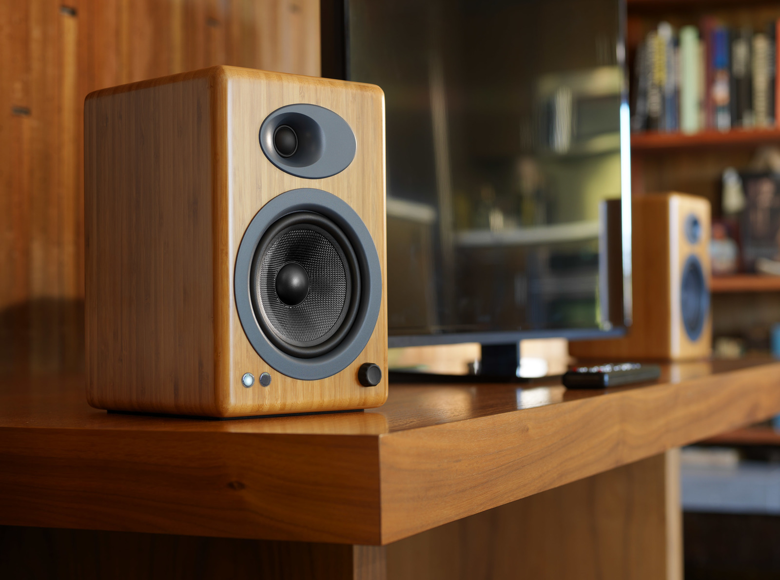 Audioengine 5+ Powered Bookshelf Speakers (Pair) Solid Bamboo image