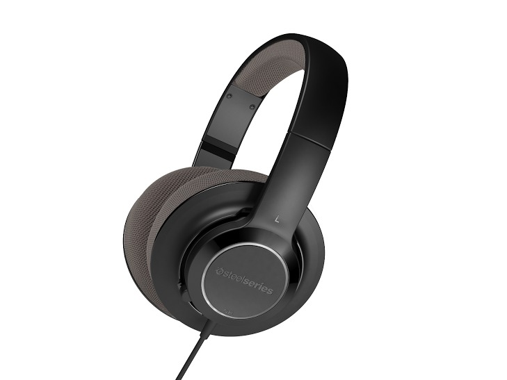 SteelSeries Siberia P100 Gaming Headset on PS4