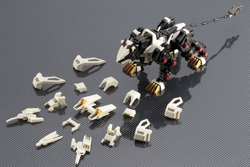 Zoids: 1/100 ZA Liger Zero Action Figure