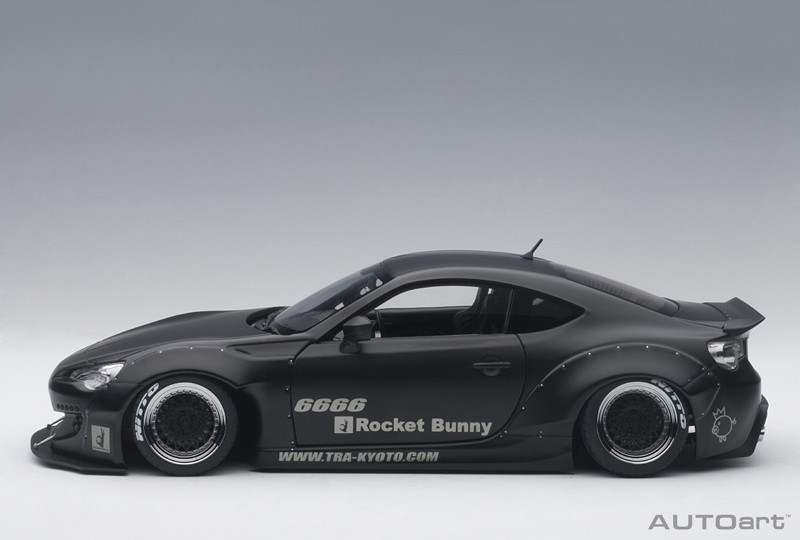 Autoart: 1/18 Rocket Bunny Toyota 86 - Diecast Model image