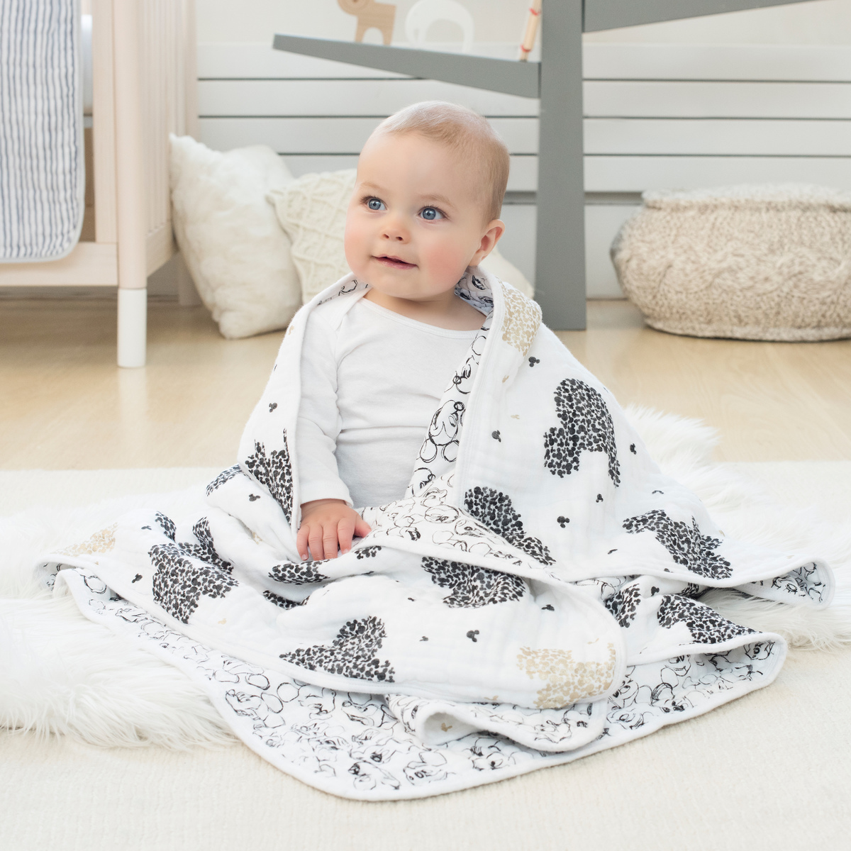 Aden + Anais - Scatter Metallic Dream Blanket - Mickey's 90th image